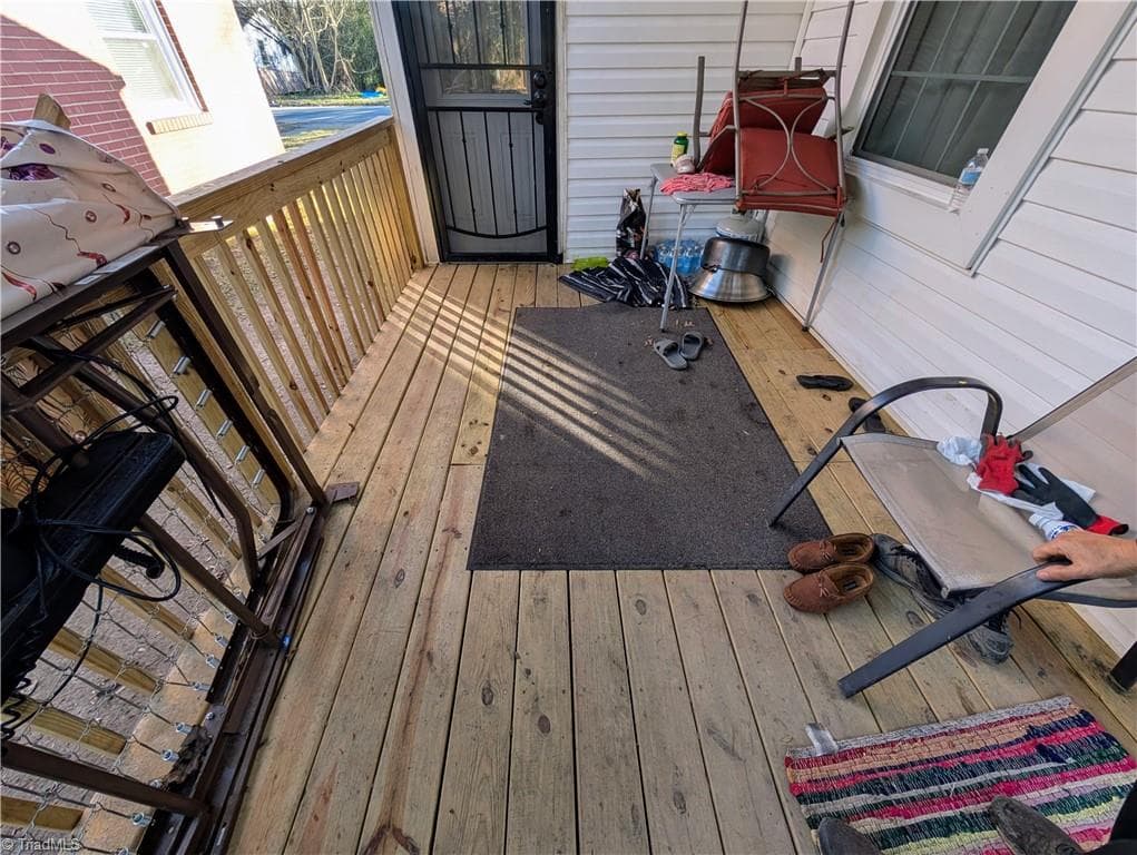 Stick/Site Built at 1407 NE 22nd Street, Winston-Salem NC 27105, Winston-Salem, photo 18 of 27