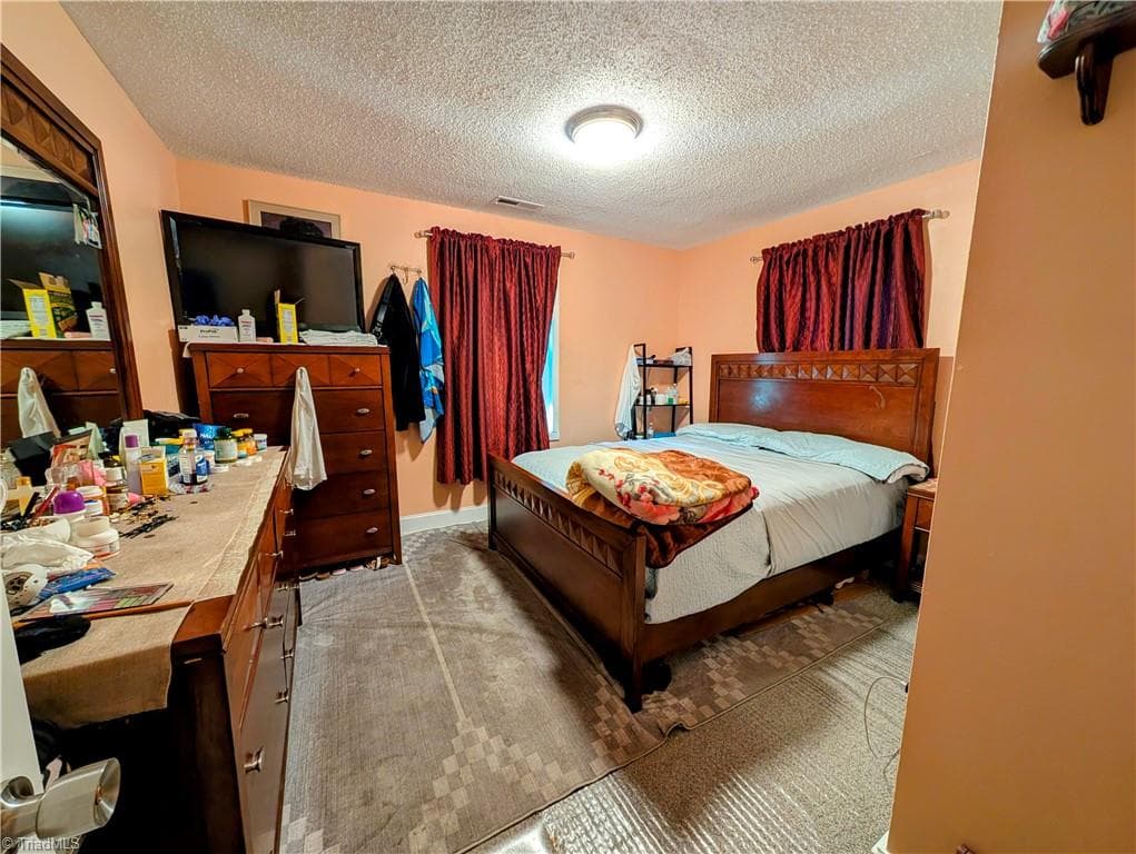 Stick/Site Built at 1407 NE 22nd Street, Winston-Salem NC 27105, Winston-Salem, photo 11 of 27