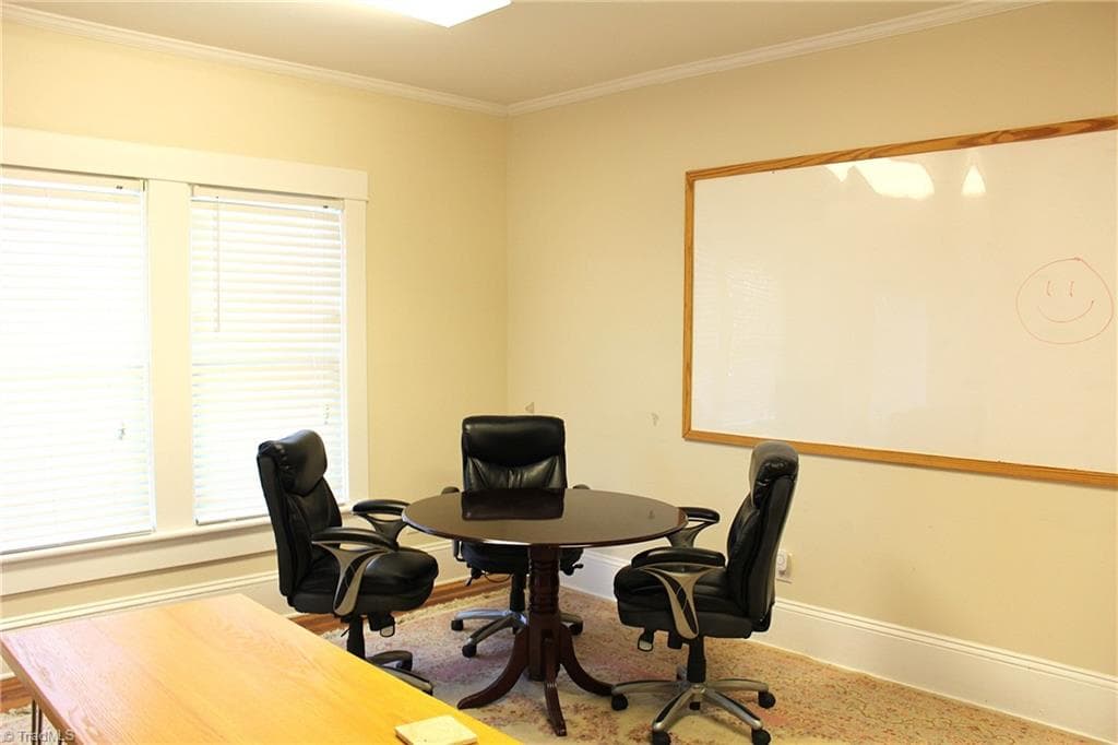Remarks at 906 S Main Street, Burlington NC 27215, Burlington, photo 11 of 13