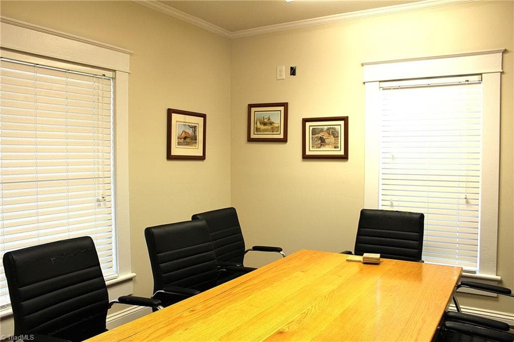 Remarks at 906 S Main Street, Burlington NC 27215, Burlington, photo 8 of 13