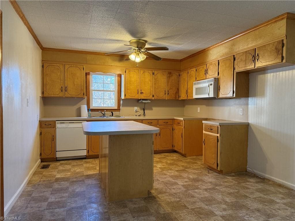 Stick/Site Built at 2282 Old Pipers Gap, Cana VA 24317, Cana, photo 17 of 39