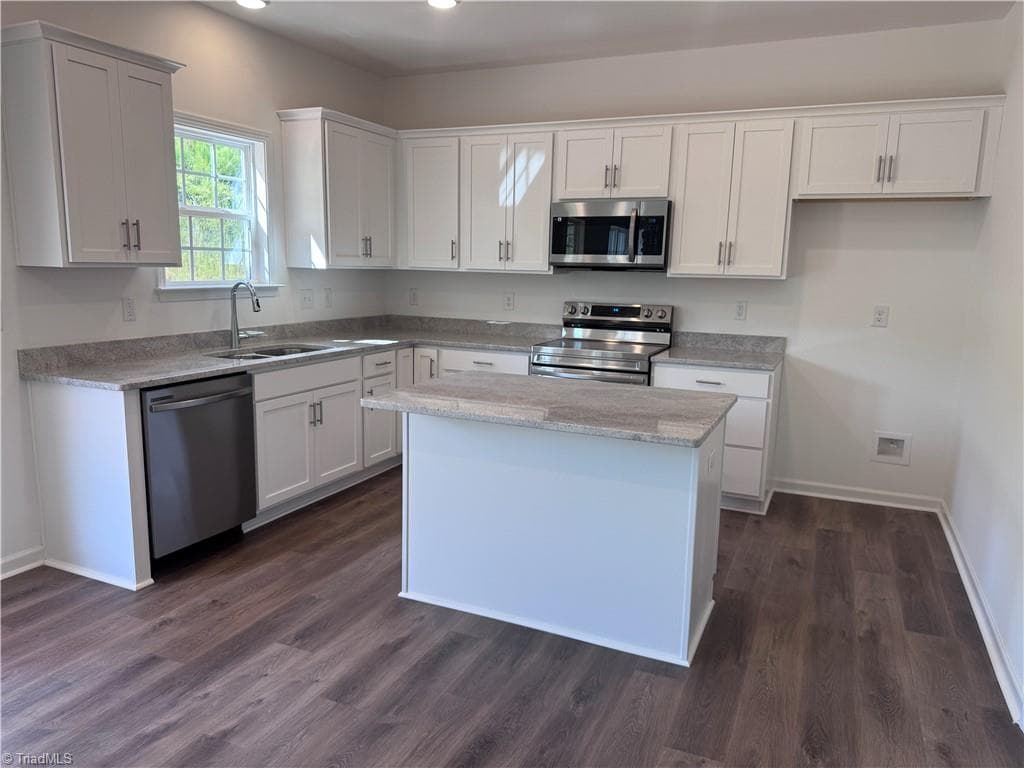 Stick/Site Built at 287 Waylon Court, Lexington NC 27295, photo 3 of 11