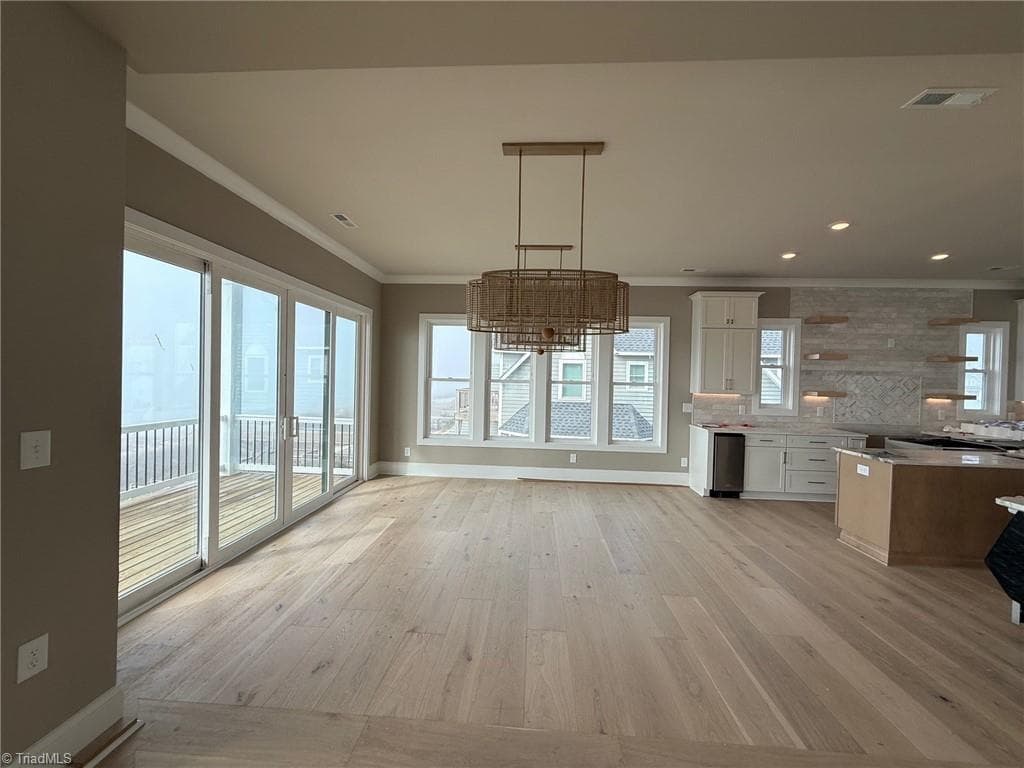 Stick/Site Built at 3405 Ocean Drive, Emerald Isle NC 28594, photo 9 of 31