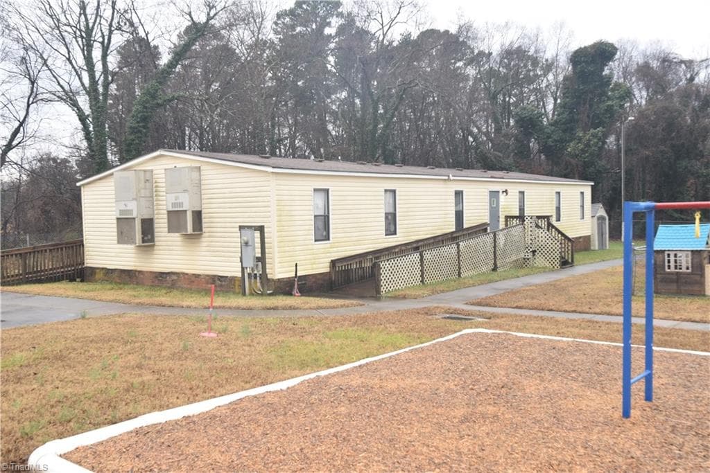 Remarks at 1330 Waughtown Street, Winston-Salem NC 27107, Winston-Salem, photo 9 of 84