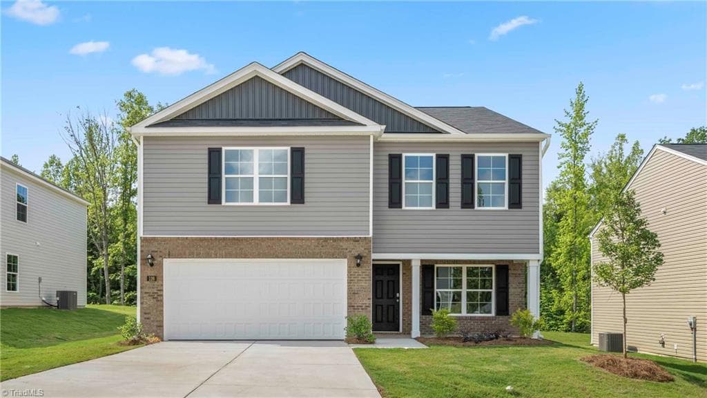126 Greenbrier Way, Stoneville NC 27048