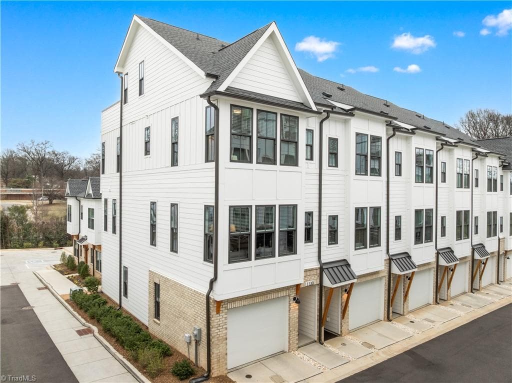 Stick/Site Built at 1130 Pegram Crossing, Charlotte NC 28205, Charlotte, photo 61 of 78