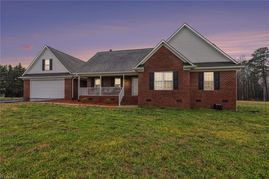 5421 Waynick Meadow Road, Asheboro NC 27205