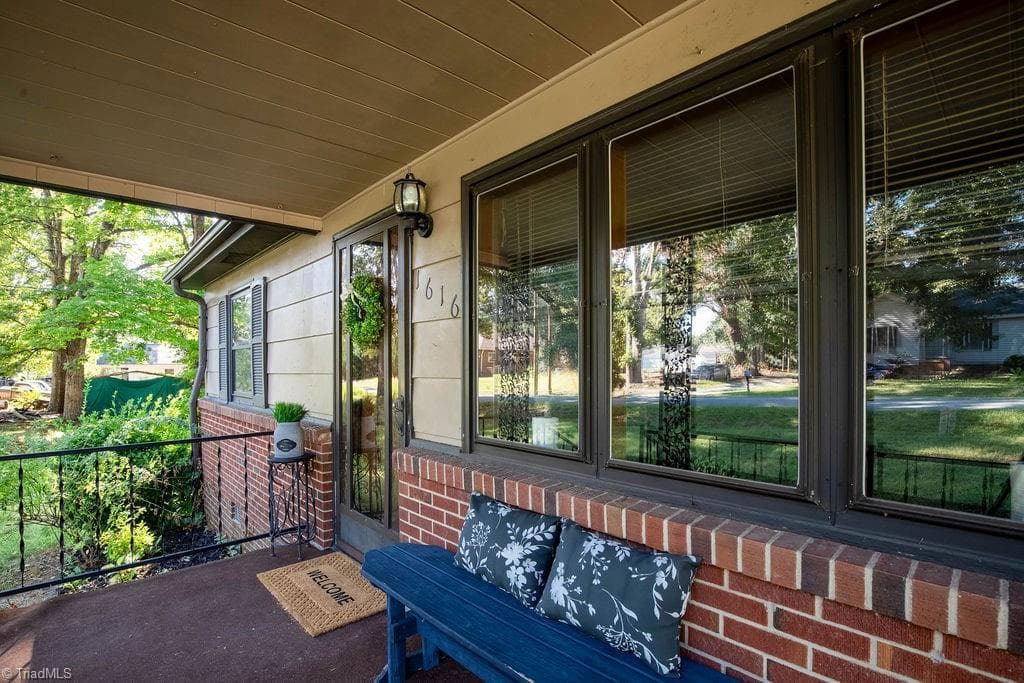 Stick/Site Built at 1616 Lucas Avenue, Greensboro NC 27405, photo 17 of 21