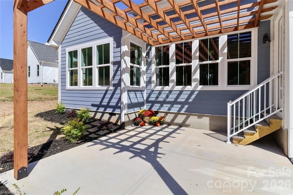 Stick/Site Built at 4265 Candlewood Drive, Sherrills Ford NC 28673, photo 35 of 48
