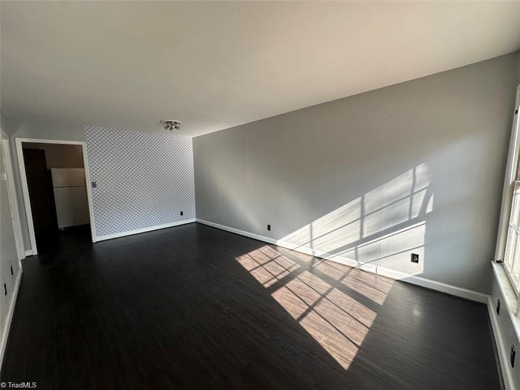 Stick/Site Built at 2810 Pelham Place, Winston-Salem NC 27106, Winston-Salem, photo 11 of 12