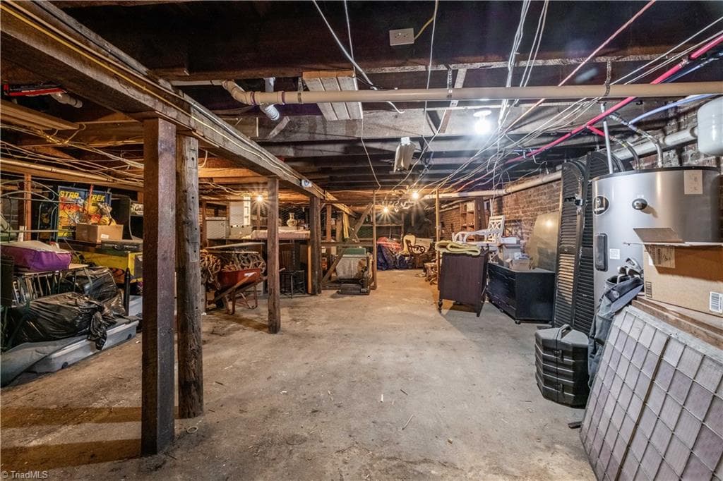 Investment at 105 W Main Street, Elkin NC 28621, Elkin, photo 41 of 62
