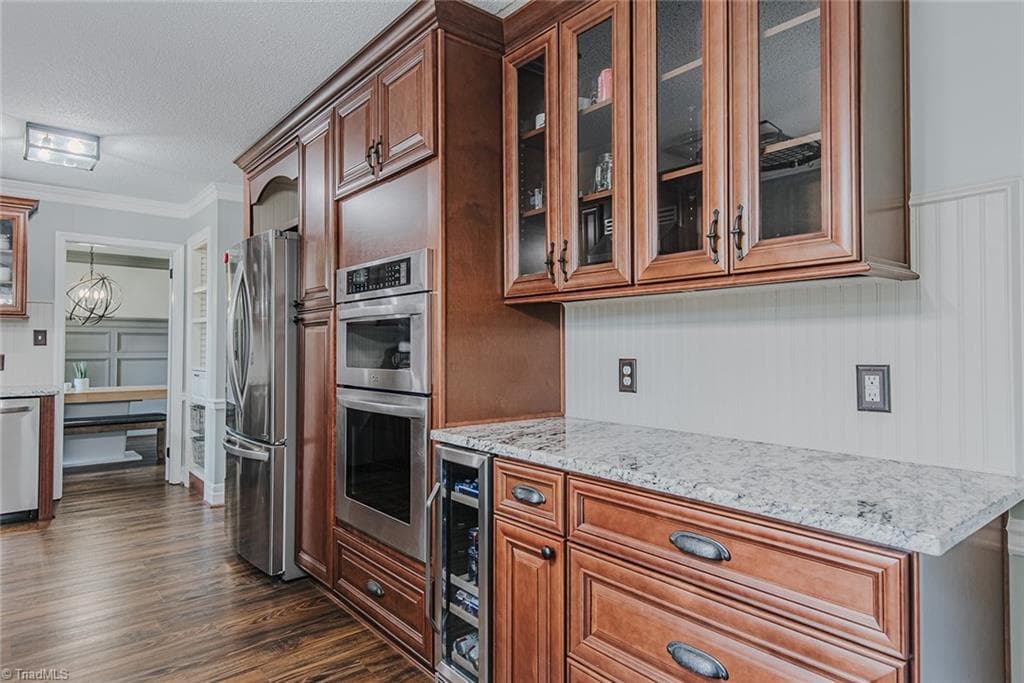 Stick/Site Built at 2045 Westover Terrace, Burlington NC 27215, Burlington, photo 15 of 45