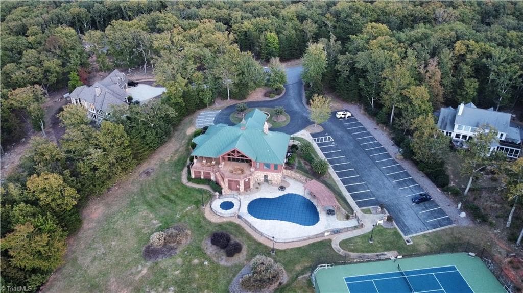 Single Family Residence at 593 Boulder Ridge Drive, Denton NC 27239, photo 8 of 10