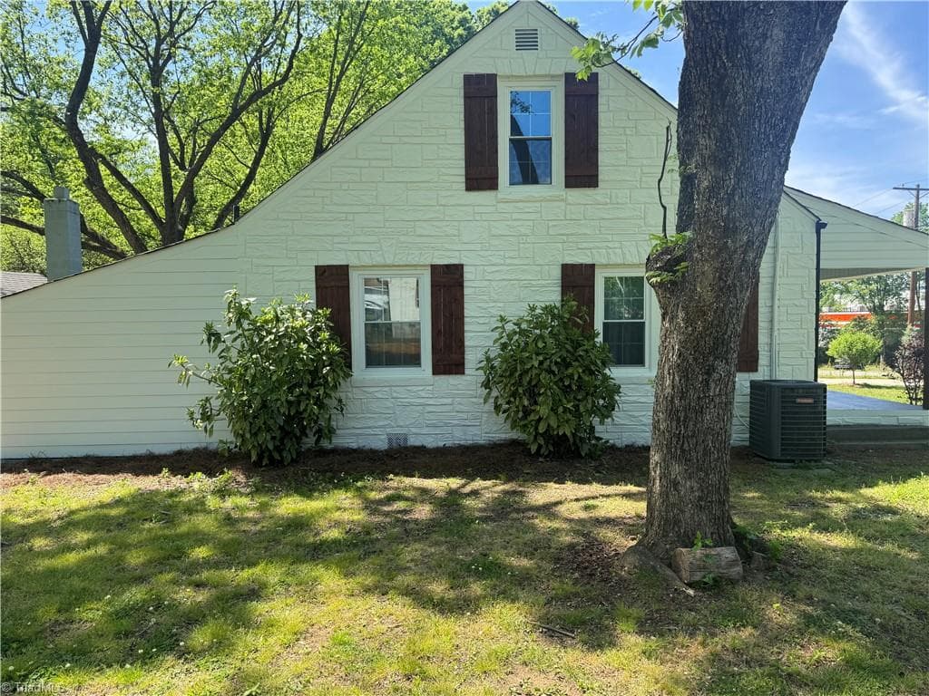 Stick/Site Built at 5719 Hackney Road, Greensboro NC 27409, photo 16 of 17