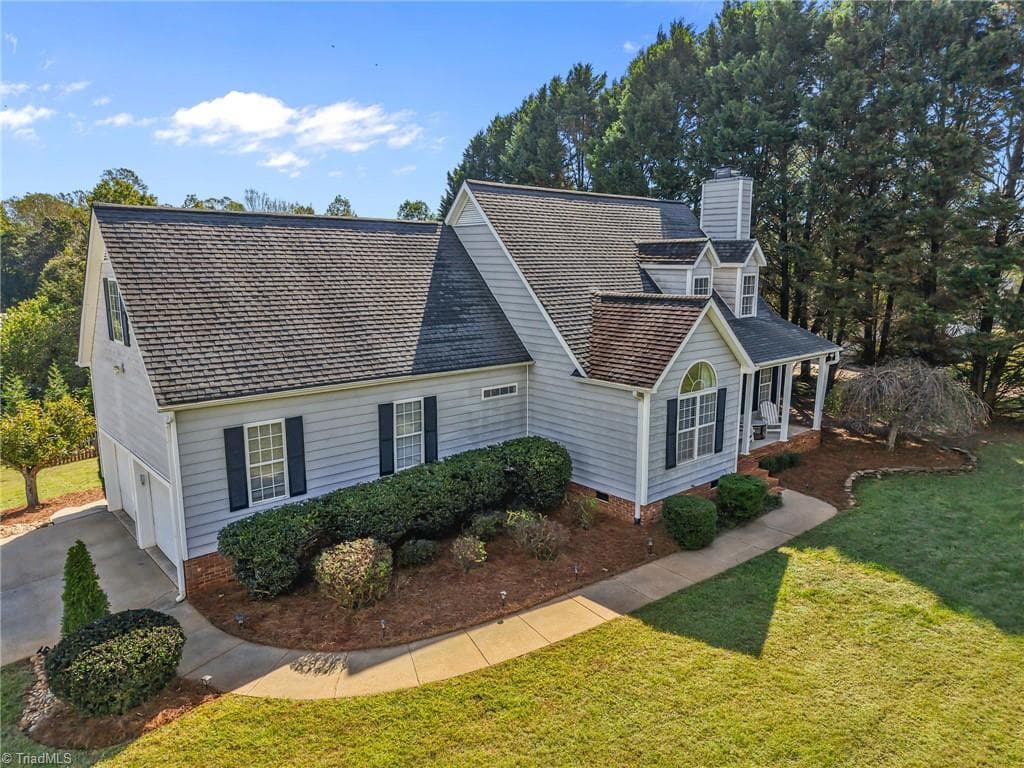 Stick/Site Built at 7710 Sorrel Run Court, Summerfield NC 27358, photo 35 of 50