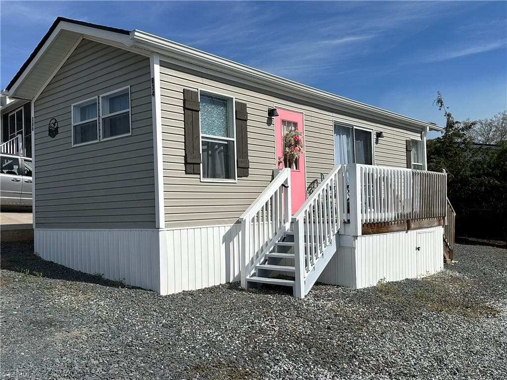 166 Eagle Drive, New London NC 28127