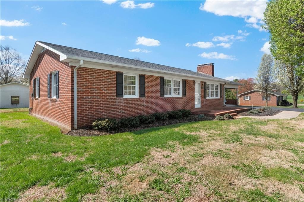Stick/Site Built at 612 Main Street, Boonville NC 27011, photo 3 of 28