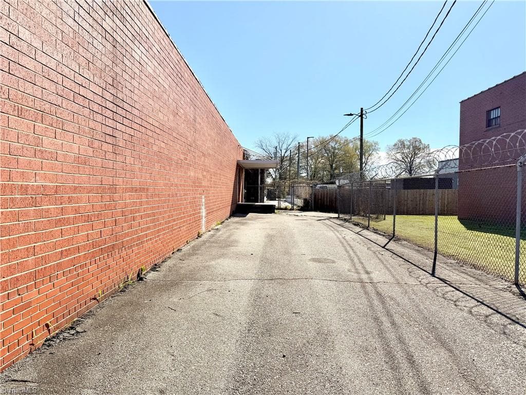 Remarks at 1012 N Raleigh Street, Greensboro NC 27405, Greensboro, photo 4 of 12