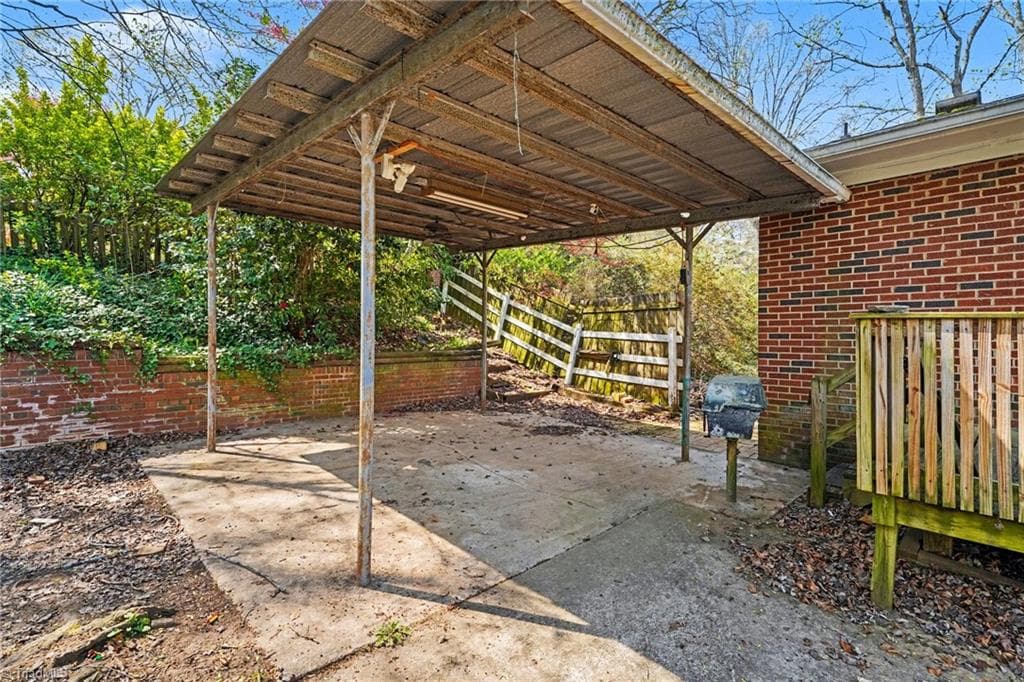 Stick/Site Built at 3410 Fern Place, Greensboro NC 27408, photo 28 of 29