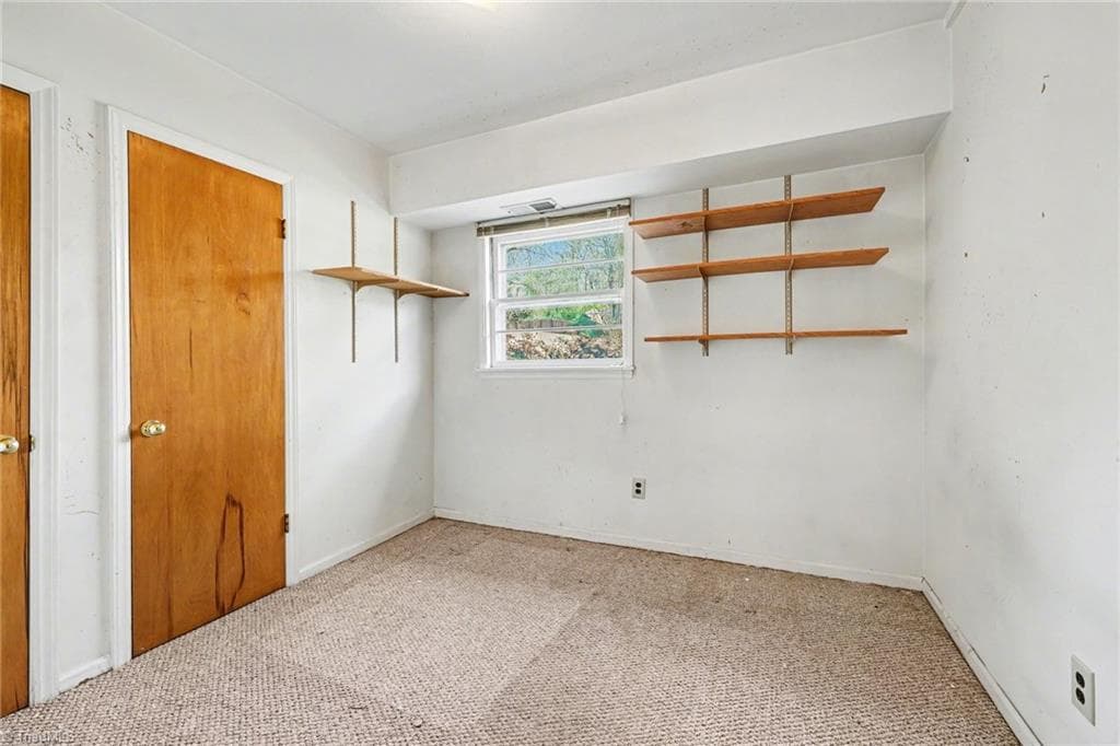 Stick/Site Built at 3410 Fern Place, Greensboro NC 27408, photo 19 of 29