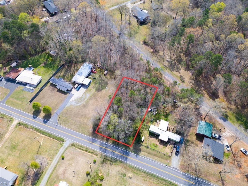 Unimproved Land at 187 Eastside Drive, Denton NC 27239, Denton, photo 12 of 12