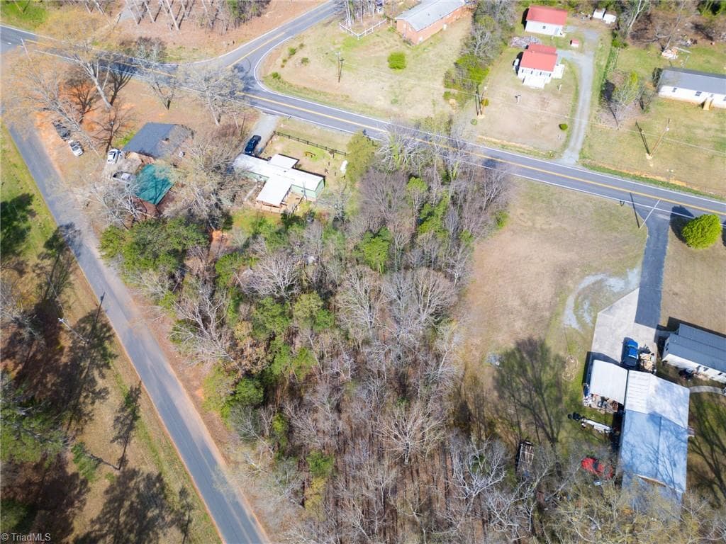 Unimproved Land at 187 Eastside Drive, Denton NC 27239, Denton, photo 3 of 12
