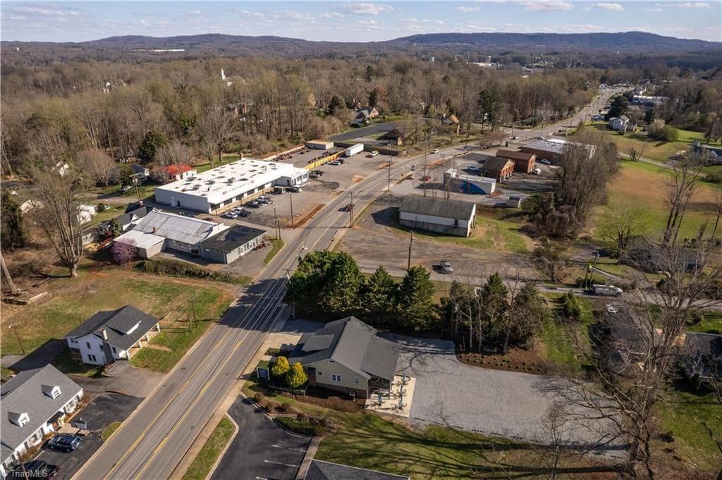 Retail at 913 N Bridge Street, Elkin NC 28621, Elkin, photo 71 of 78