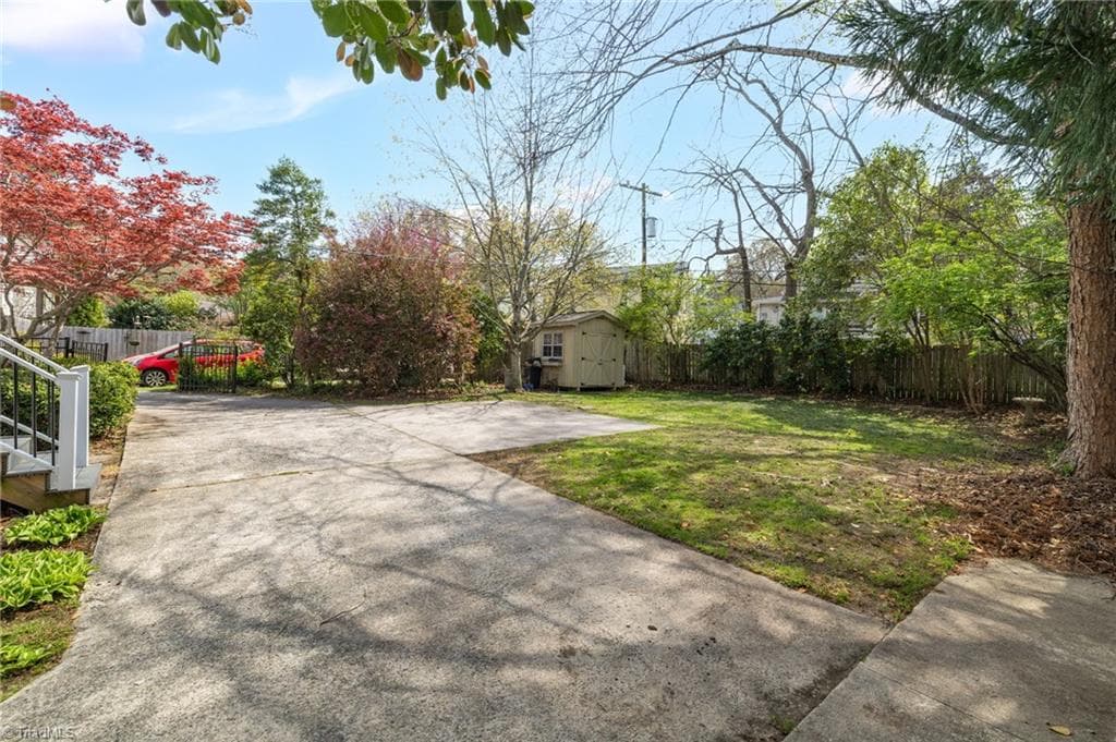 Stick/Site Built at 1811 W Friendly Avenue, Greensboro NC 27403, photo 32 of 40