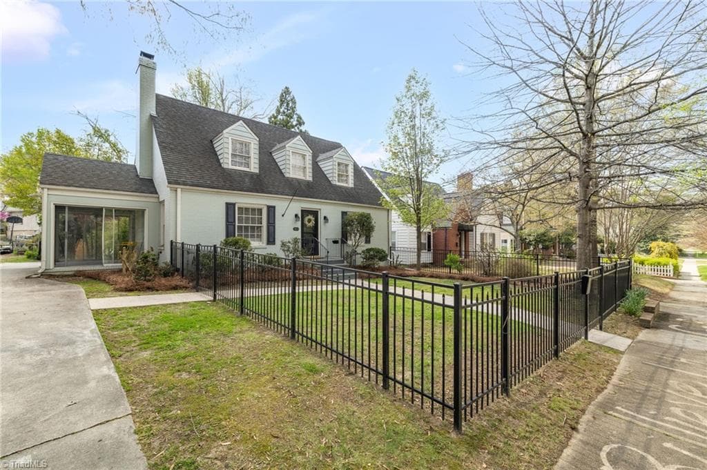 Stick/Site Built at 1811 W Friendly Avenue, Greensboro NC 27403, photo 37 of 40