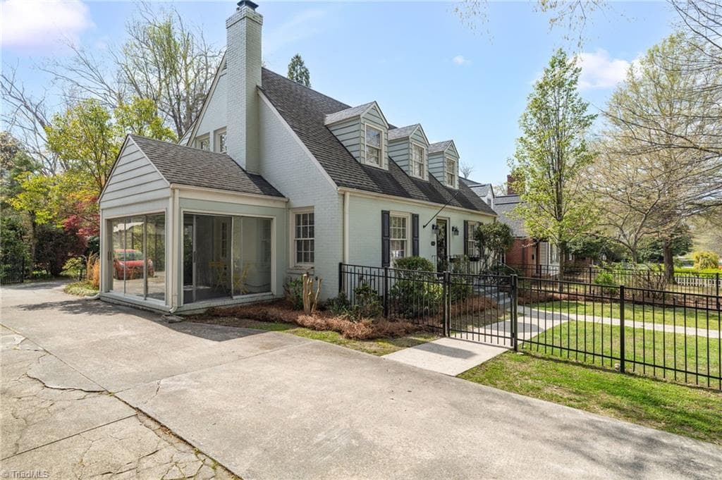 Stick/Site Built at 1811 W Friendly Avenue, Greensboro NC 27403, photo 39 of 40