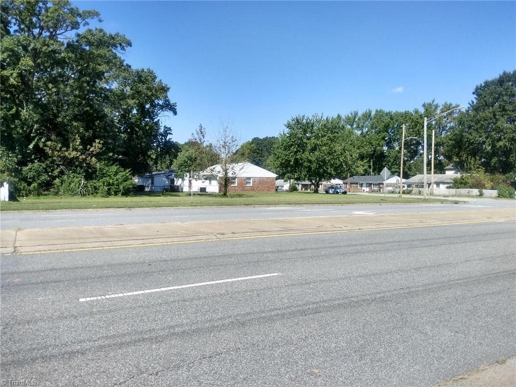 Actual Image - 1528 Graves Avenue, High Point NC 27260, High Point