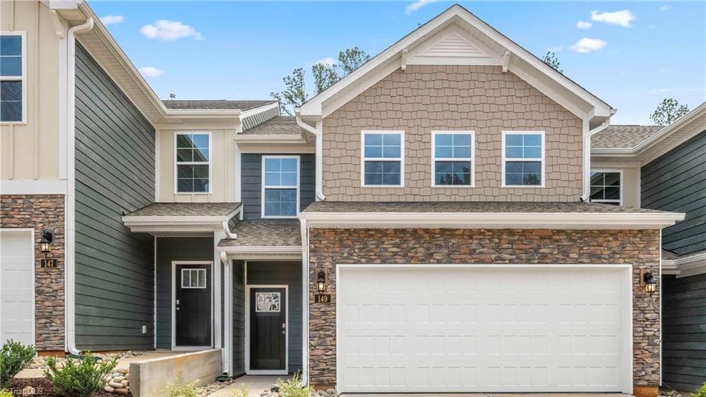 149 Briarwood Lane, Bermuda Run NC 27006