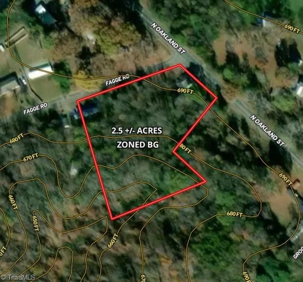 Single Family Residence at 130 Vintage Road, Eden NC 27288, Eden, photo 2 of 9