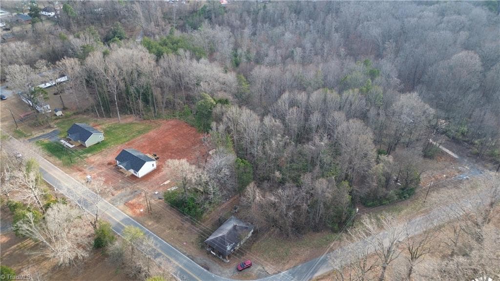 Single Family Residence at 130 Vintage Road, Eden NC 27288, Eden, photo 6 of 9