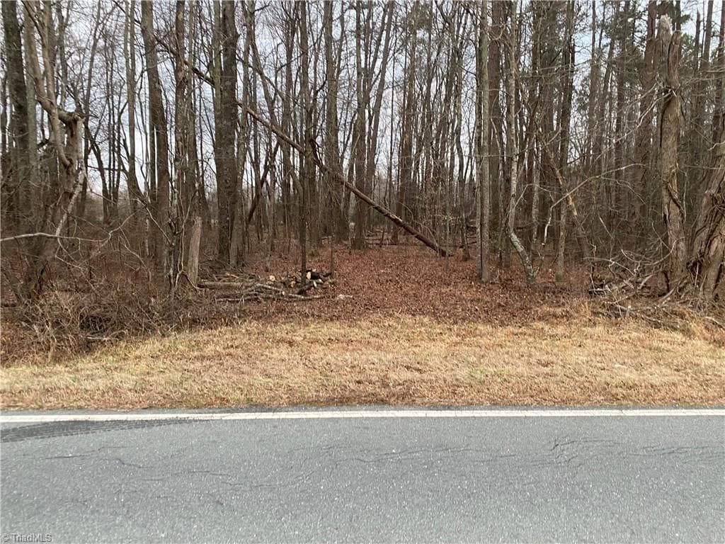 5724 Frieden Church Road, McLeansville NC 27301