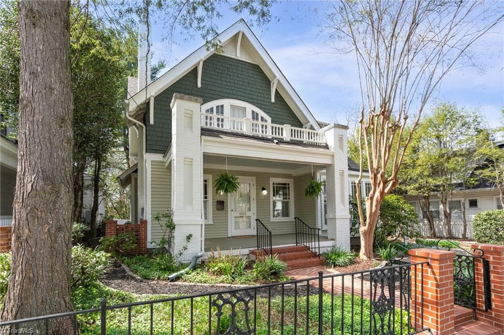 609 Magnolia Street, Greensboro NC 27401