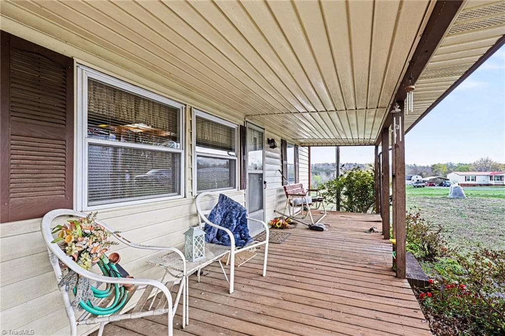 Manufactured Home at 1817 Amostown Road, Sandy Ridge NC 27046, photo 4 of 49