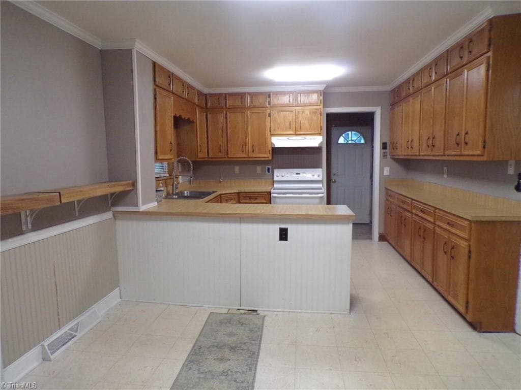 Stick/Site Built at 4543 Pleasant Garden Road, Greensboro NC 27406, photo 14 of 45