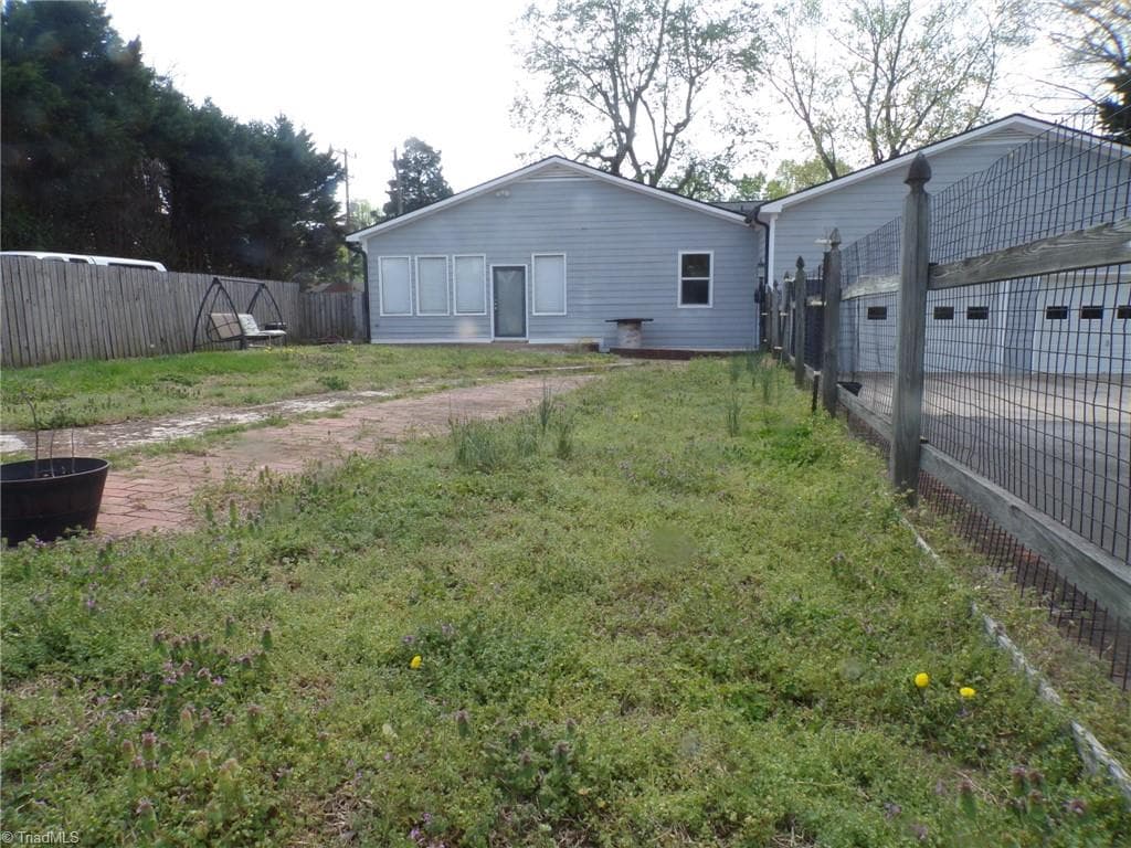 Stick/Site Built at 4543 Pleasant Garden Road, Greensboro NC 27406, photo 8 of 45