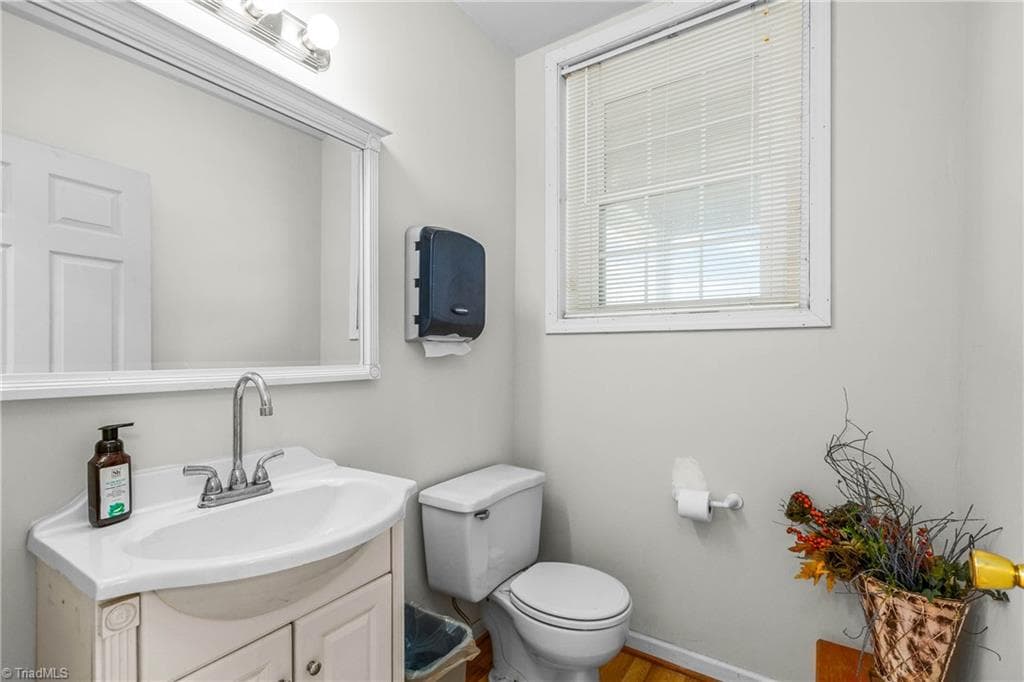 Remarks at 300 N Bridge Street, Elkin NC 28621, Elkin, photo 23 of 94
