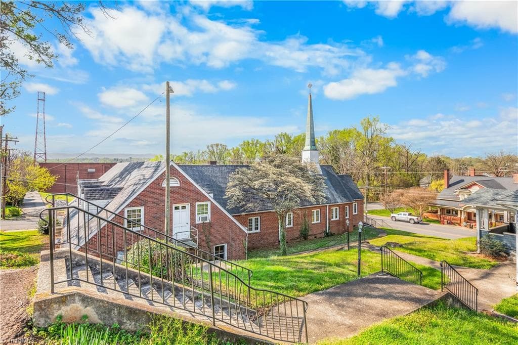 Remarks at 300 N Bridge Street, Elkin NC 28621, Elkin, photo 51 of 94