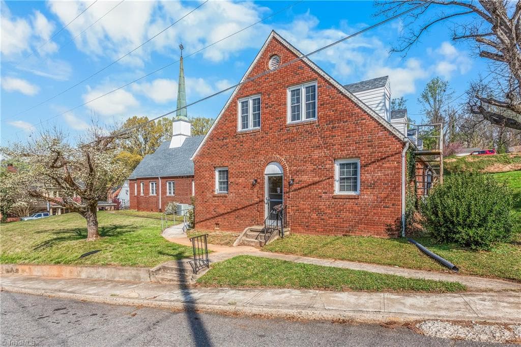 Remarks at 300 N Bridge Street, Elkin NC 28621, Elkin, photo 65 of 94