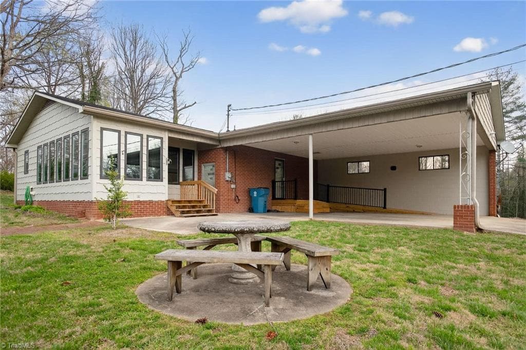 Stick/Site Built at 4783 Calico Road, Lenoir NC 28645, Lenoir, photo 8 of 44