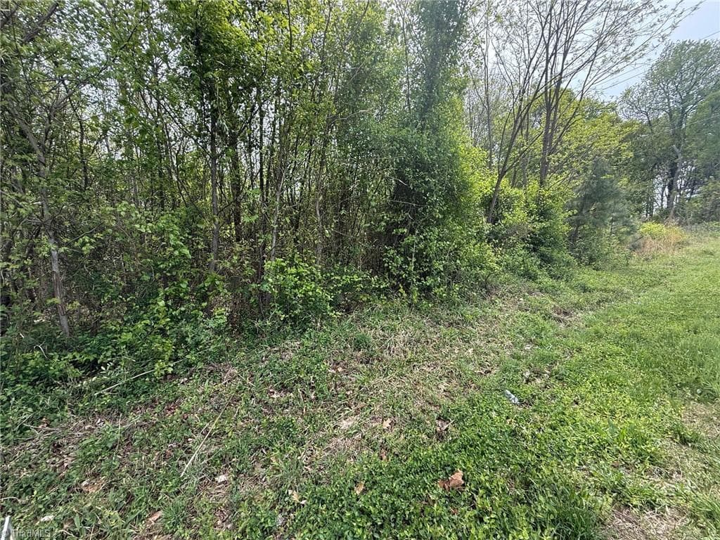 9184 County Line Road, Kernersville NC 27284