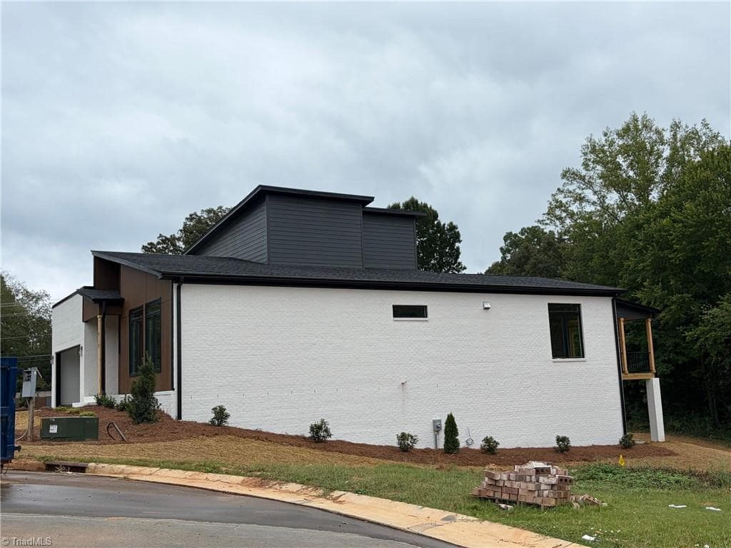 Stick/Site Built at 918 Passion Court, Winston-Salem NC 27104, Winston-Salem, photo 5 of 57