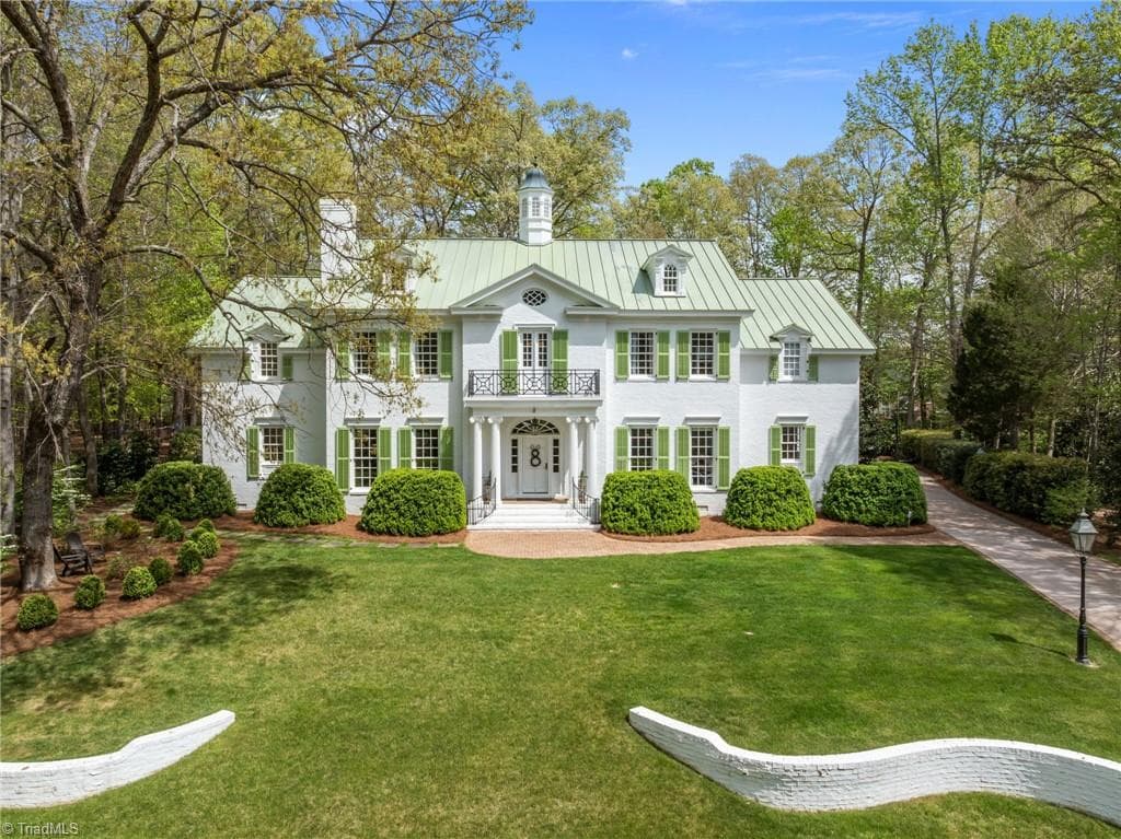 1 Captains Point, Greensboro NC 27455