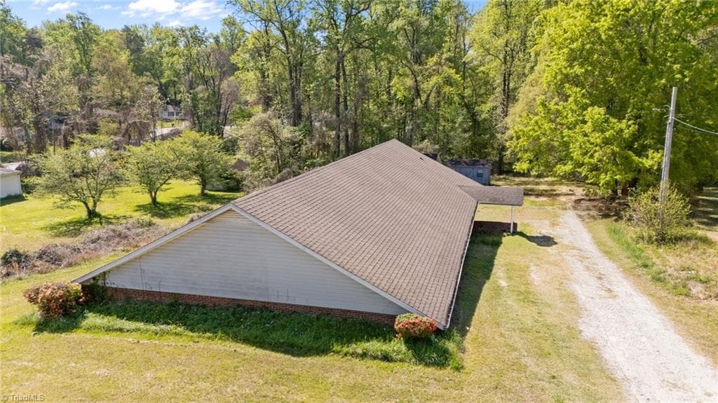 Remarks at 1014 Gaines Avenue, High Point NC 27263, High Point, photo 5 of 44
