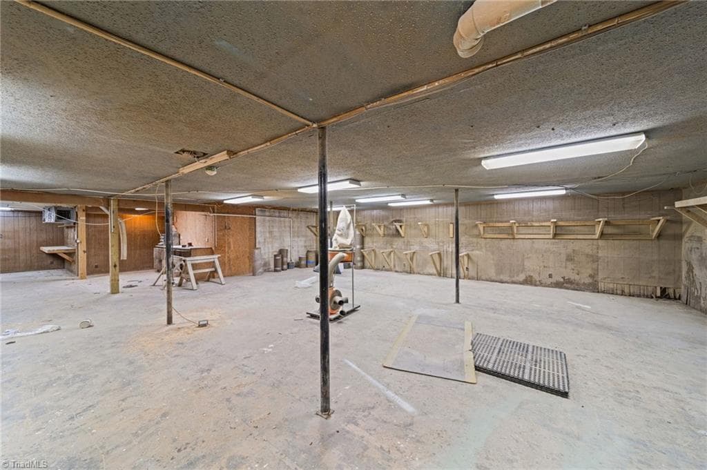 Office at 125 Woodhaven Road, North Wilkesboro NC 28659, photo 26 of 28