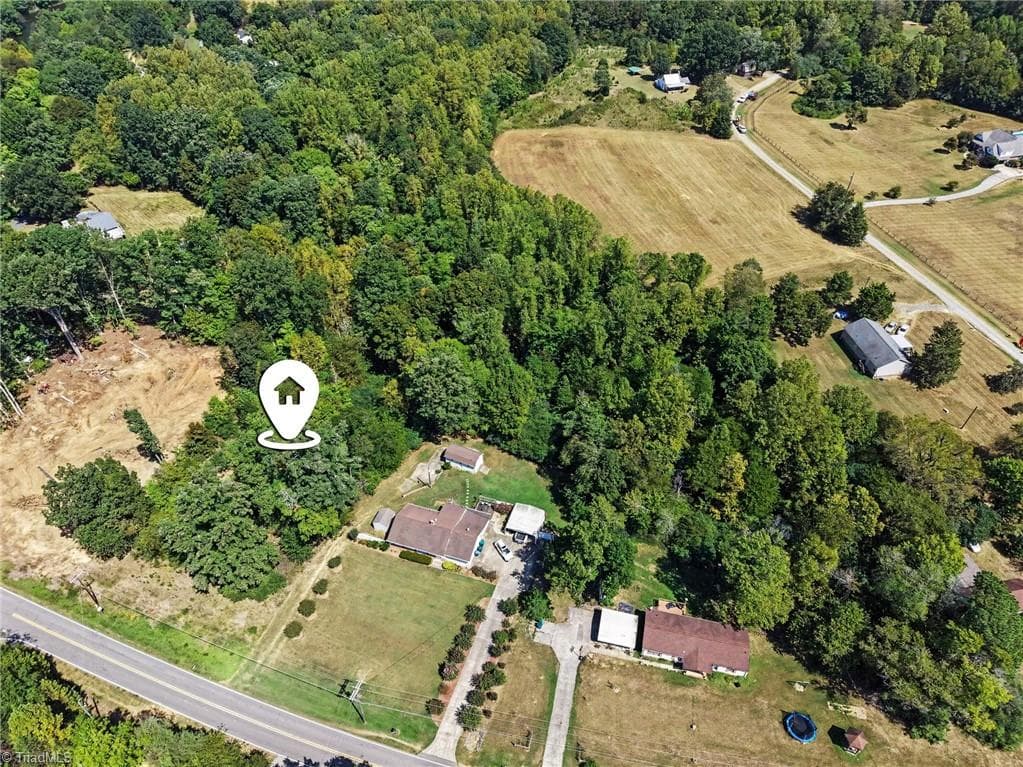 Single Family Residence at 2413 Price Road, Eden NC 27288, Eden, photo 8 of 18