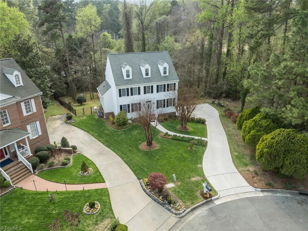 Stick/Site Built at 25 Saint Andrews Court, Durham NC 27707, Durham, photo 5 of 98